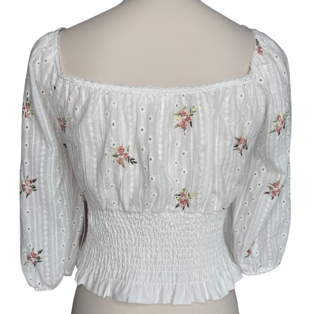 KIRIOUS White Eyelet Floral Smocked Peasant Cottagecore Crop Top Large NWT - Picture 2 of 10